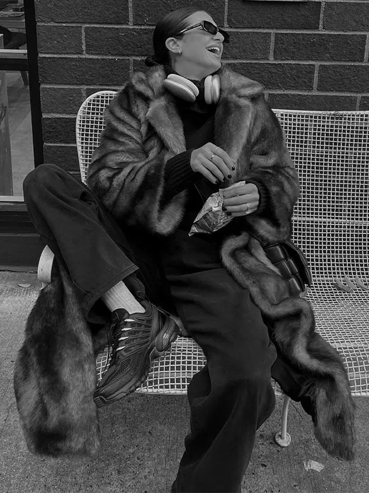 Regina® | WINTER TRENCH COAT - Image 2
