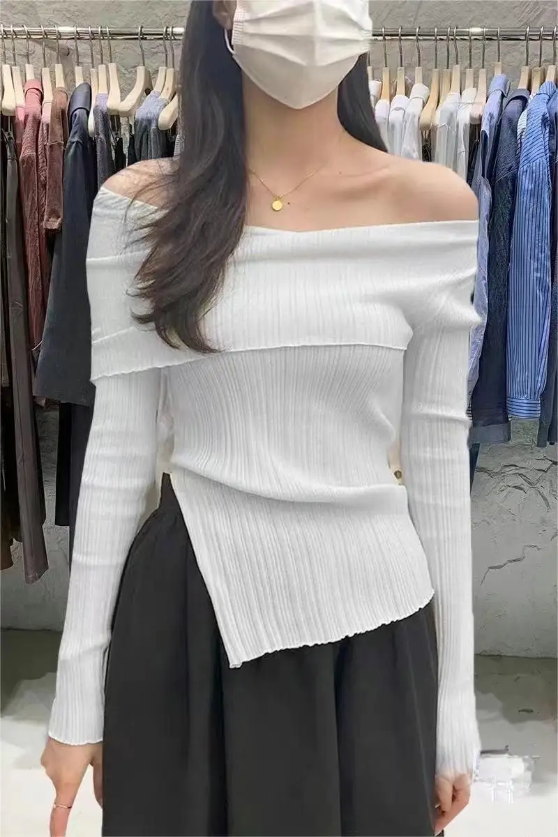 Regina | Women's sweater - Image 2