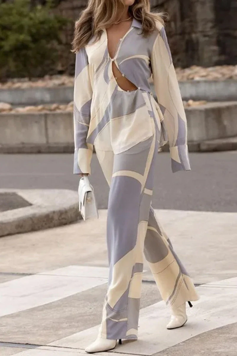 Reina | Casual geometric asymmetrical print, turn-down collar, long sleeves, two-piece