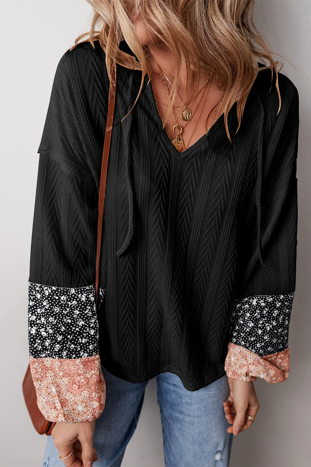 Reina | Casual and relaxed winter blouse. - Image 13