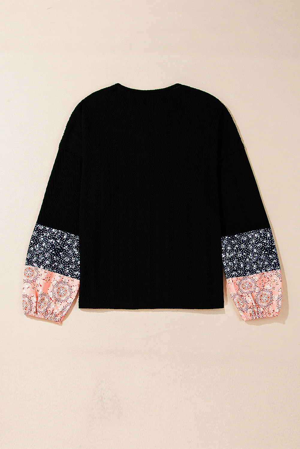 Reina | Casual and relaxed winter blouse. - Image 5