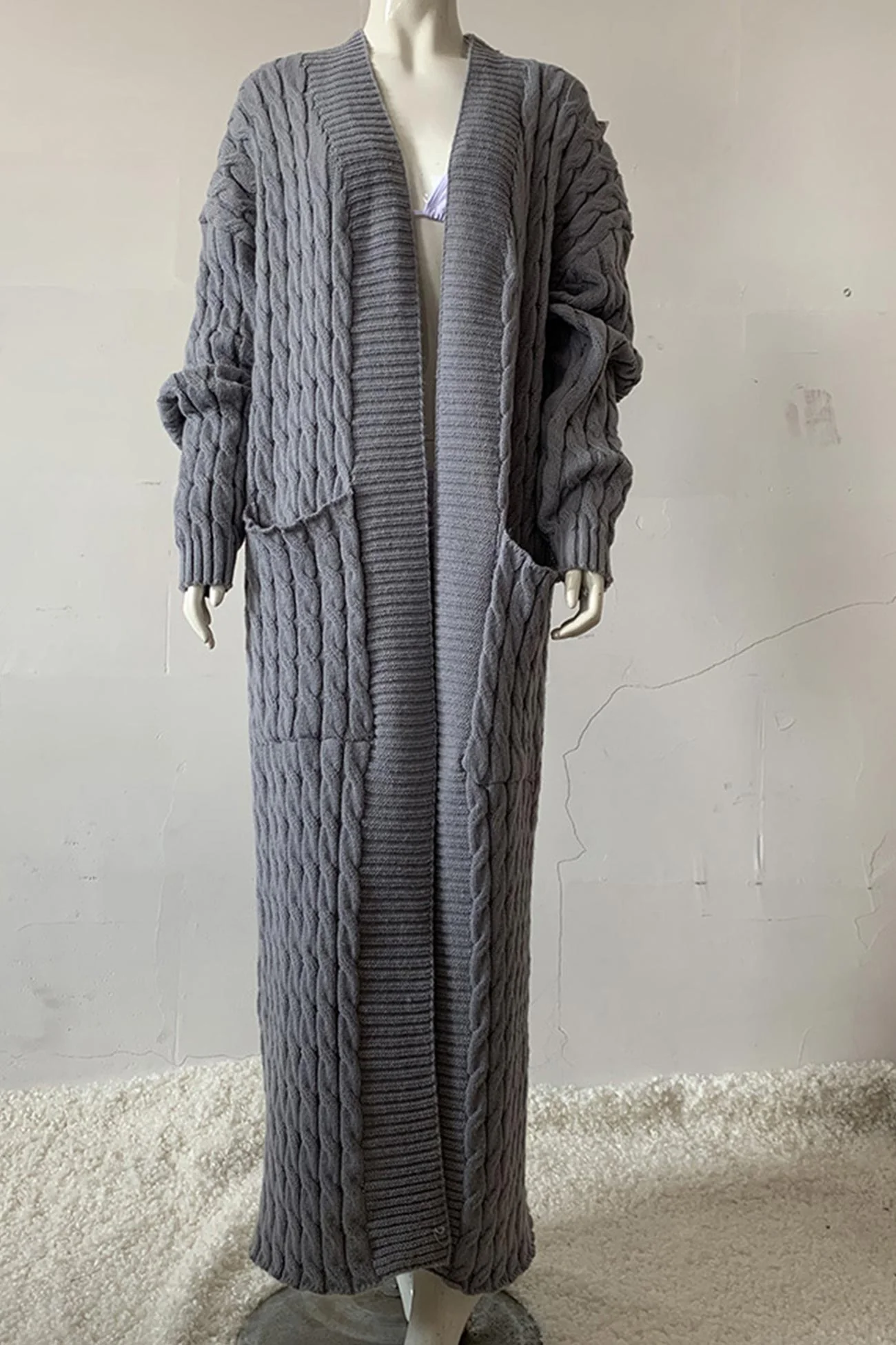 Renata | Long cable knit cardigan with pockets - Image 10