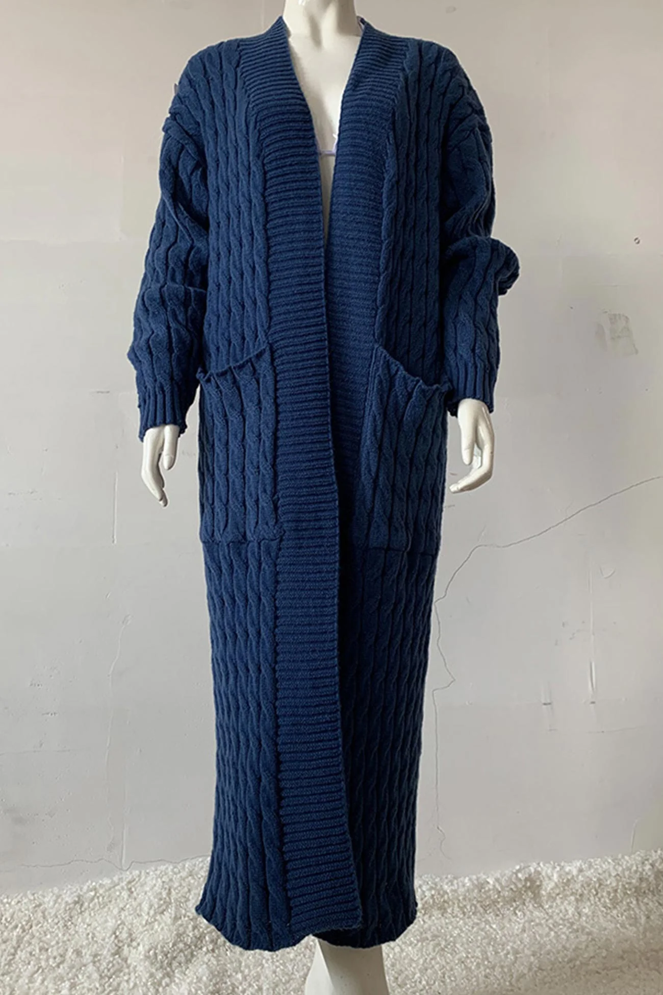 Renata | Long cable knit cardigan with pockets - Image 13
