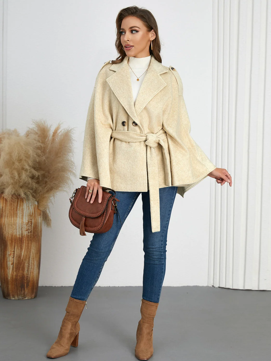 Rita | Double-breasted poncho with tie belt - Image 9