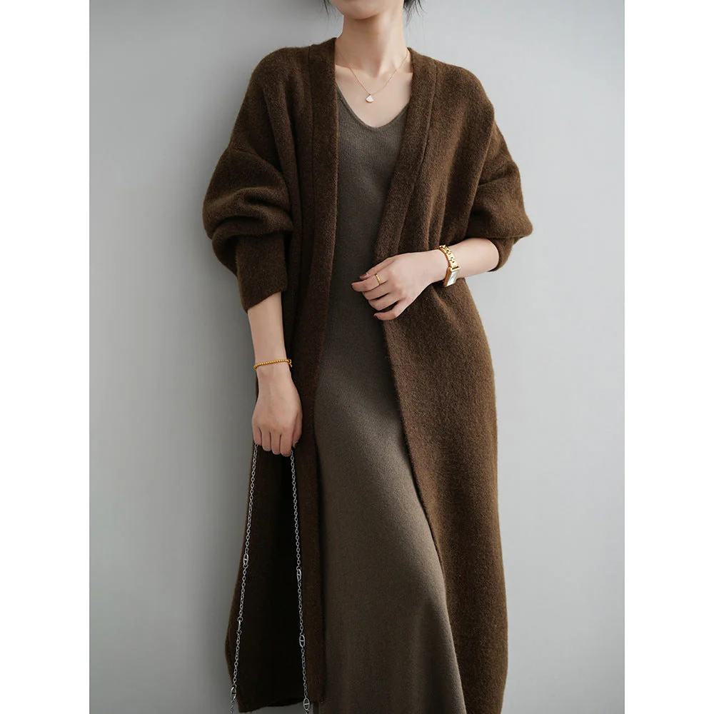 Rita | Fashionable and minimalist winter cardigan - Image 7