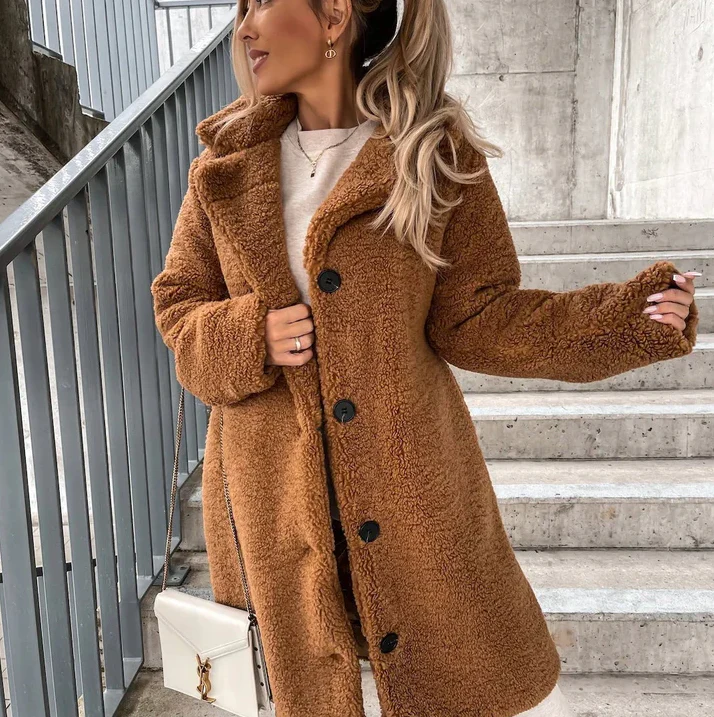 Rocio | Effortless and elegant winter garment - Image 2