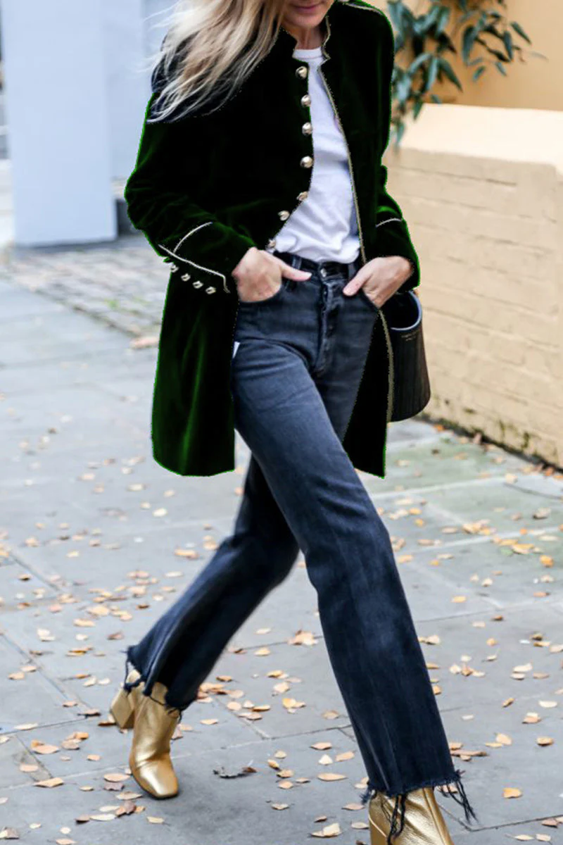 Rocio® | Fashionable and minimalist winter garment