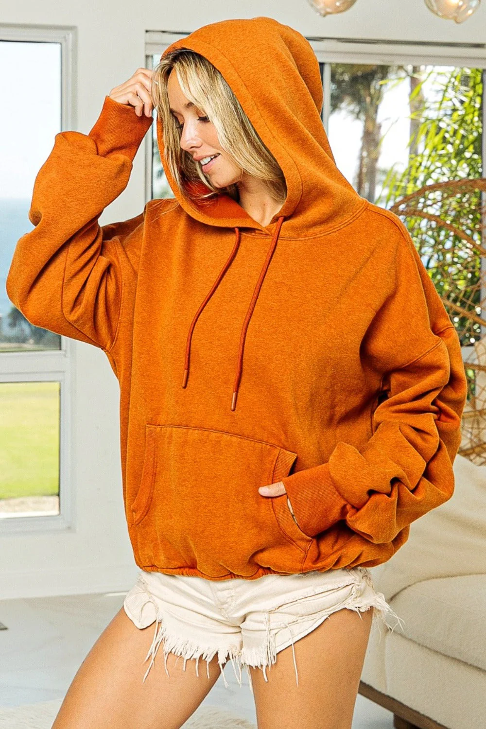 Rocio | Gathered, long-sleeved hoodie made from washed fleece - Image 2