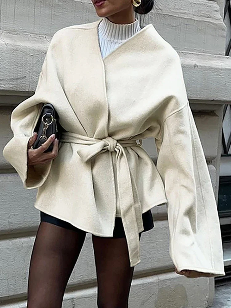 Romina | Warm vintage short coat for women