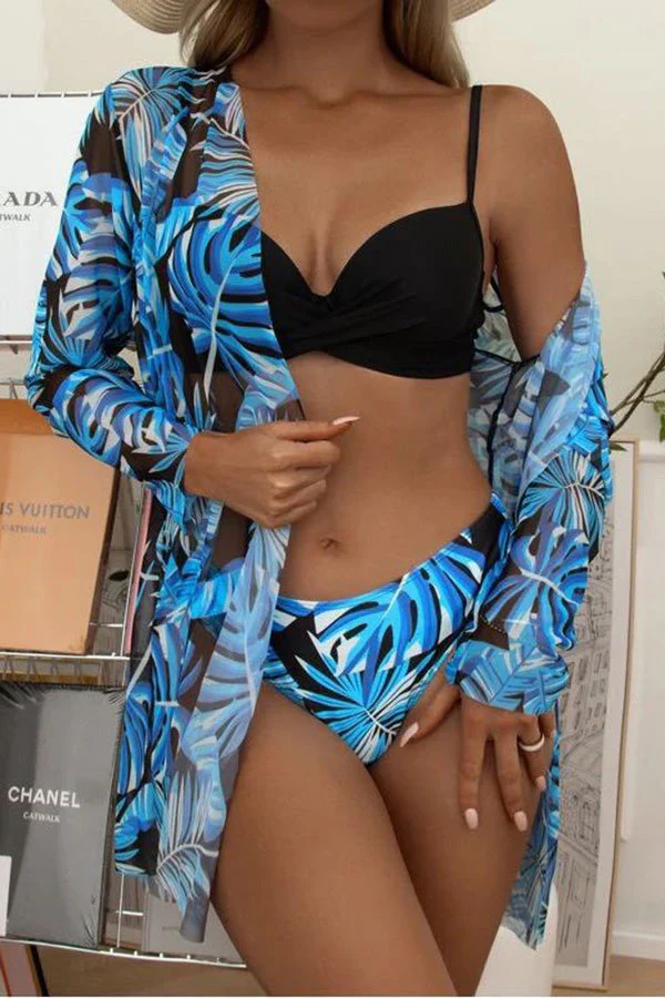 Rosalía® | Tropical Print Wrap Underwire Bikini With Cover-Up - Image 9