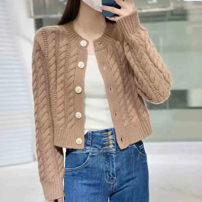 Rosanna | Single-breasted women's cardigan from Calliope - Image 3
