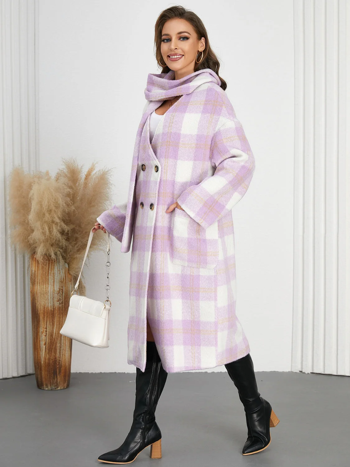 Rubí | Checked long sleeve button down coat - Image 8