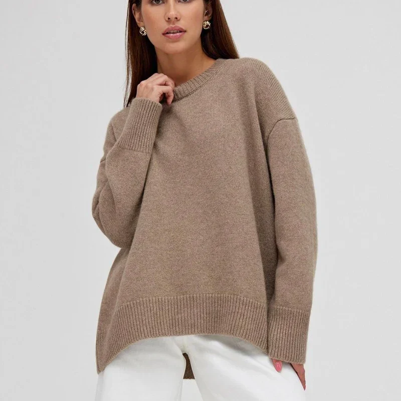 Rubí | Elegant women's knitted sweater - Image 11