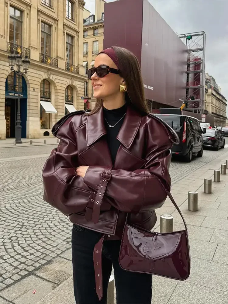 Rubí | Short, slim women's leather jacket - Image 6