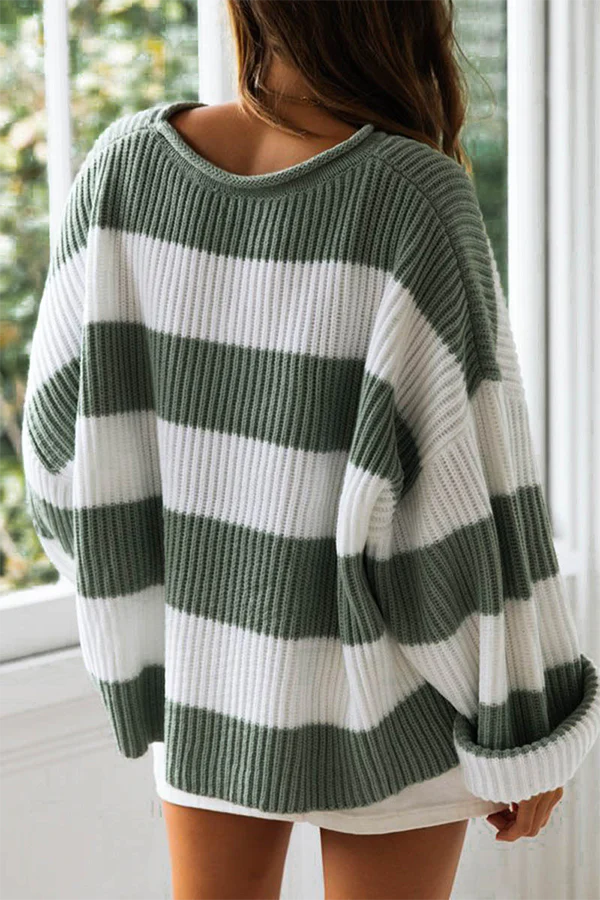 Rubí | Trendy and elegant winter clothing item - Image 2