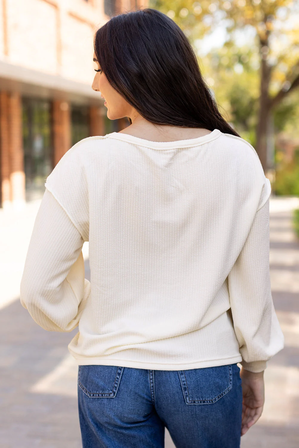Rubí | Elegant and timeless winter top - Image 13