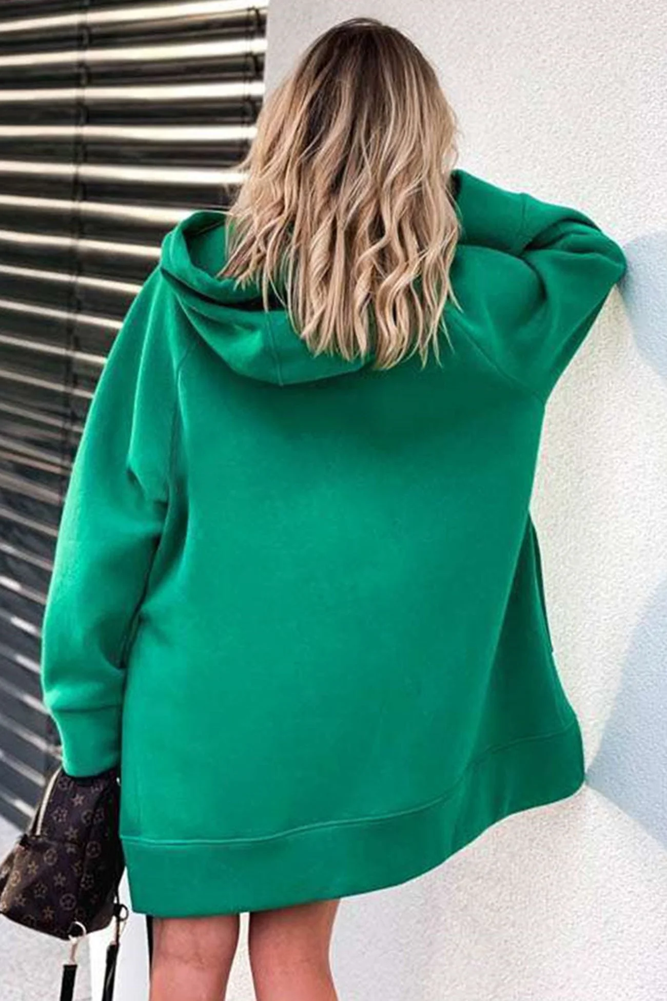 Sabina | Solid color hoodie with a slit at the hem - Image 10