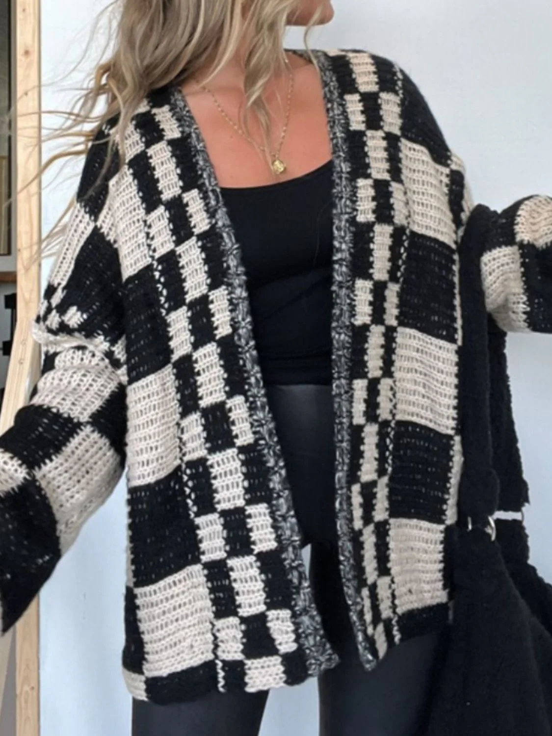 Salma| Casual and stylish winter cardigan - Image 4