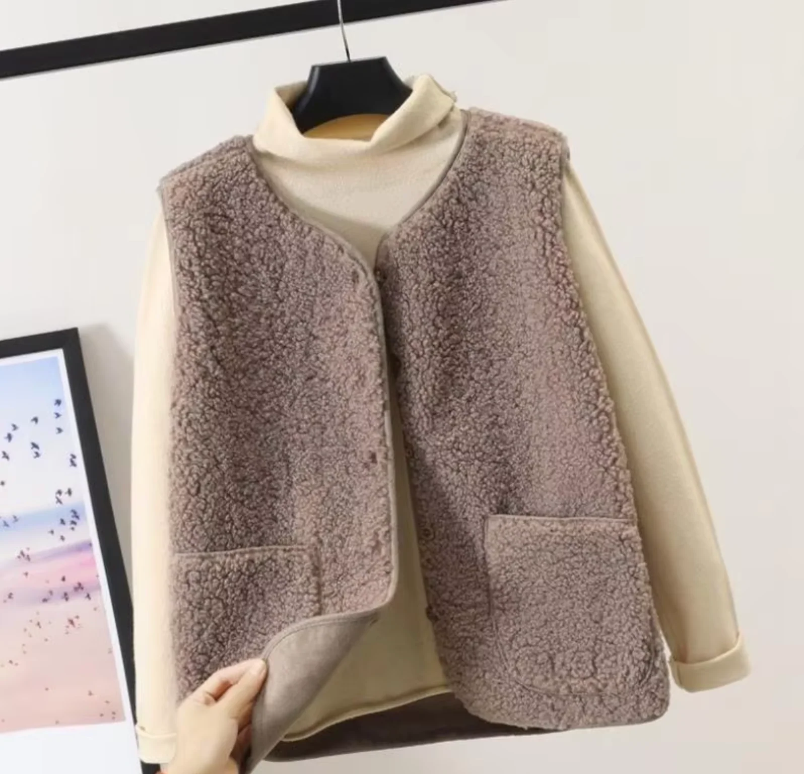 Salma | Winter fleece vest - Image 3