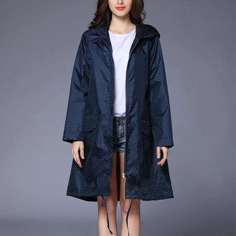 Salma | Modern and fashionable winter clothing item. - Image 6
