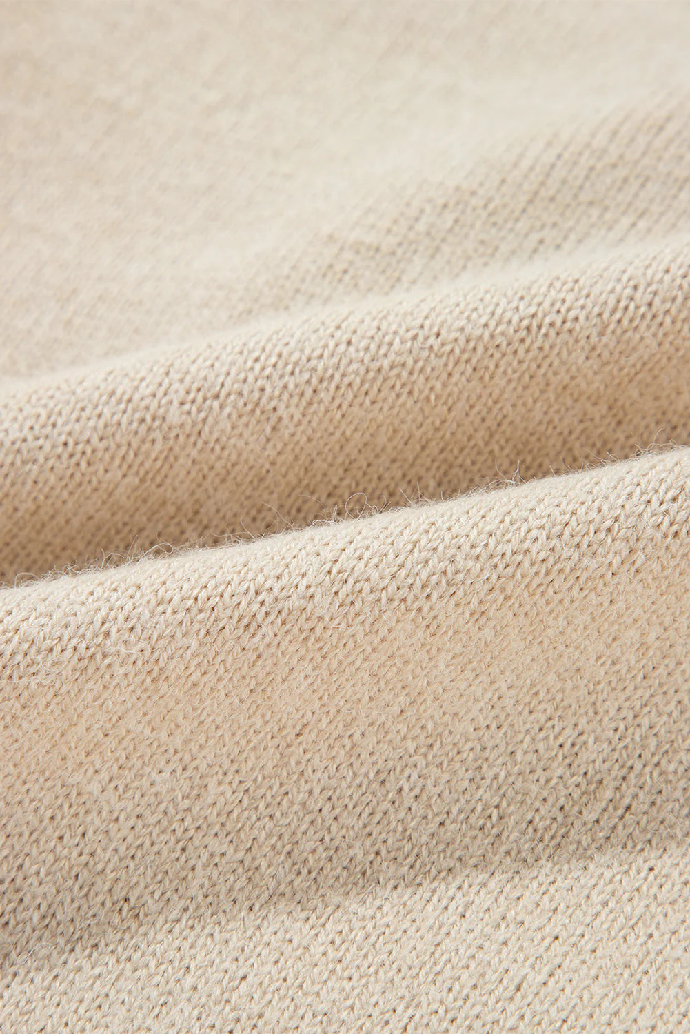 Samanta | Fashionable and effortless winter sweater - Image 10