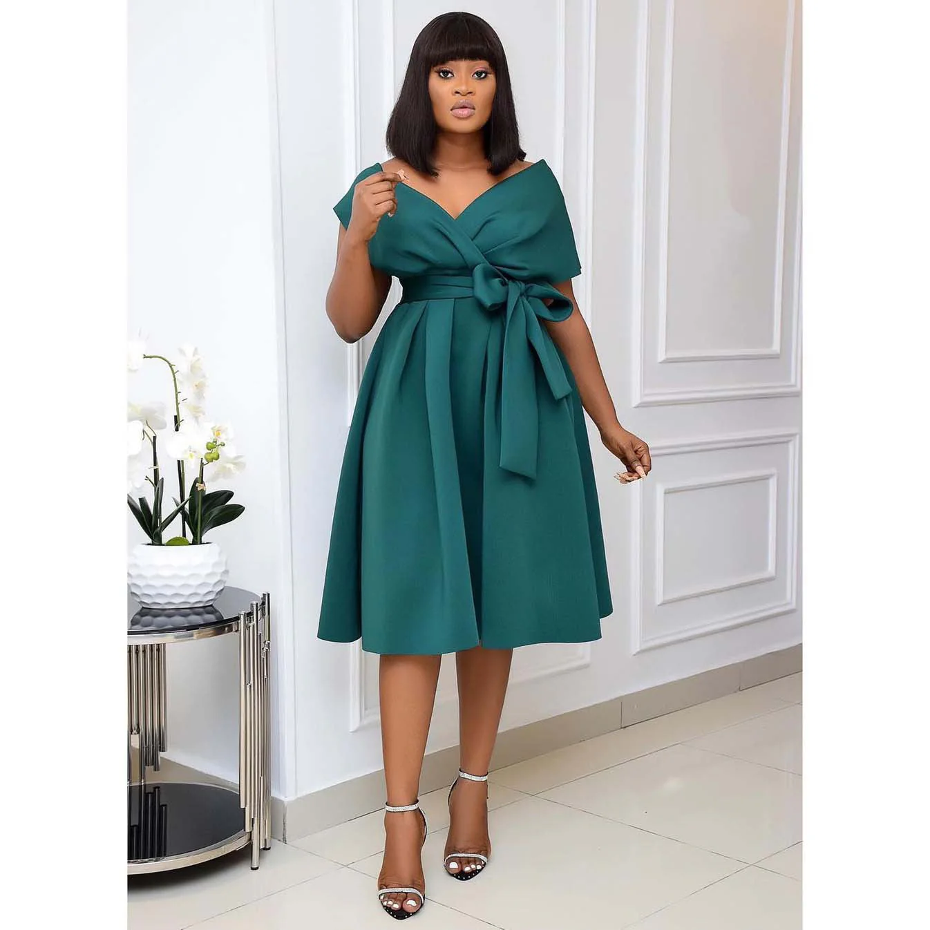 Samanta® | Graceful V-Neck Slim Evening Dress - Image 3