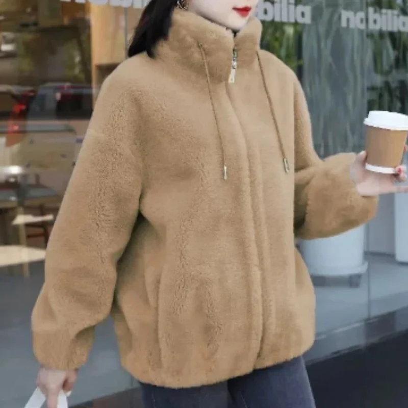 Sandra | Modern and versatile winter garment. - Image 5