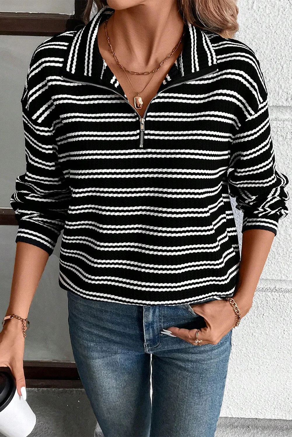 Sara | Chic and versatile winter top - Image 2