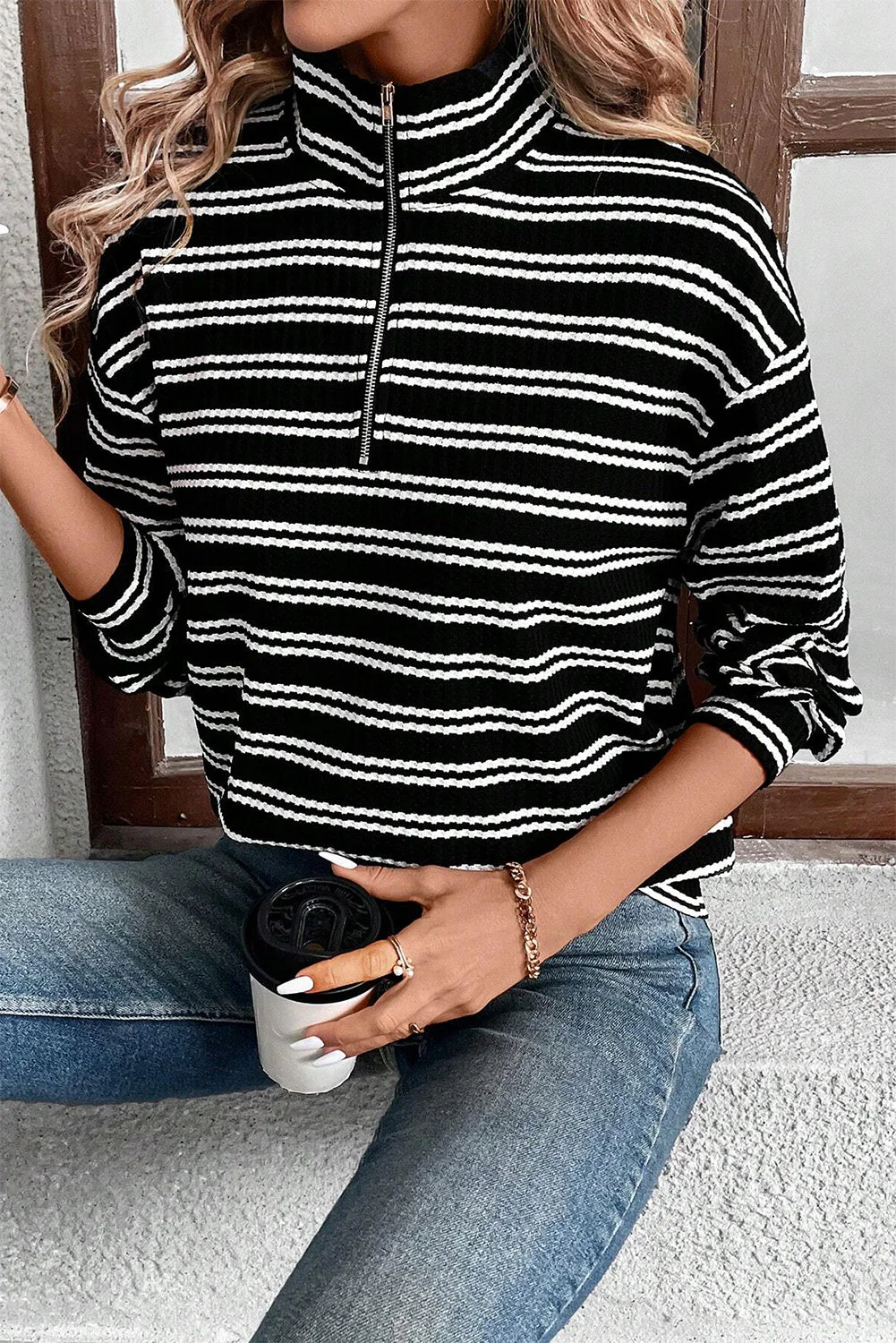 Sara | Chic and versatile winter top - Image 3
