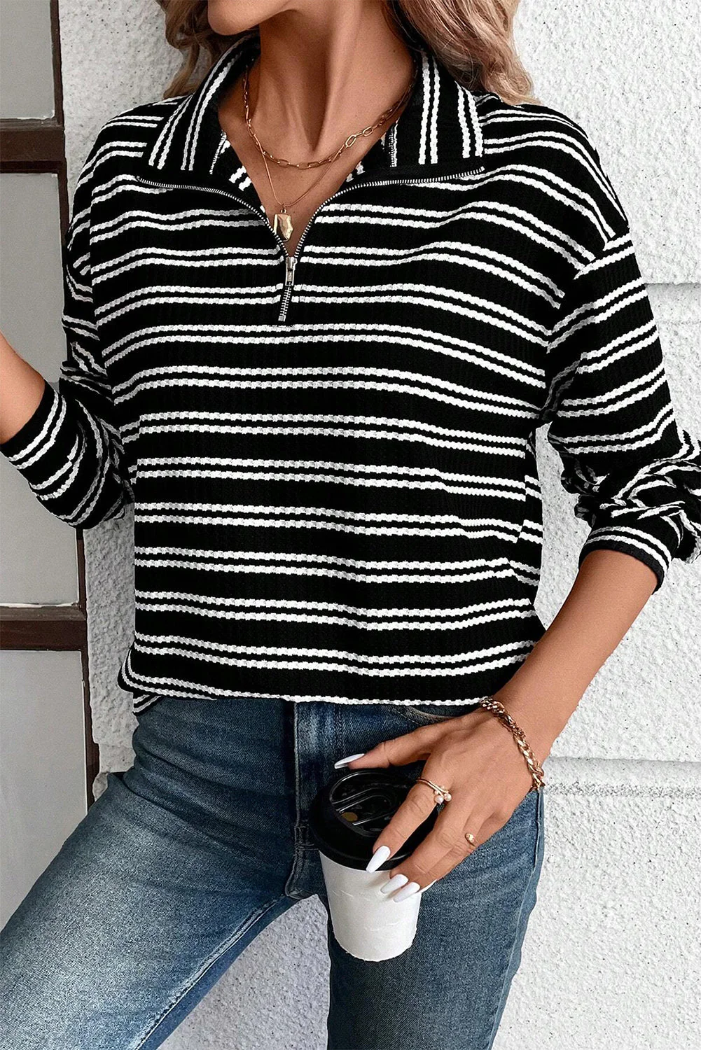 Sara | Chic and versatile winter top - Image 4