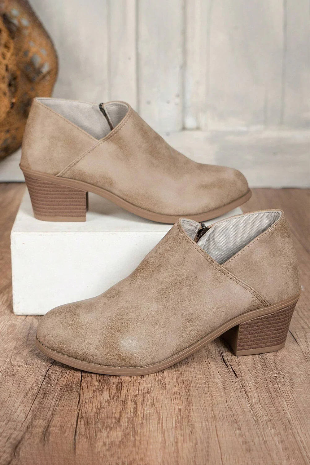 Sara | Relaxed and supportive orthopedic footwear - Image 4