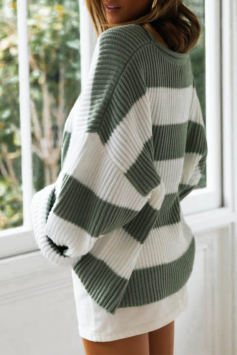 Selena | Effortless and classy winter sweater - Image 3