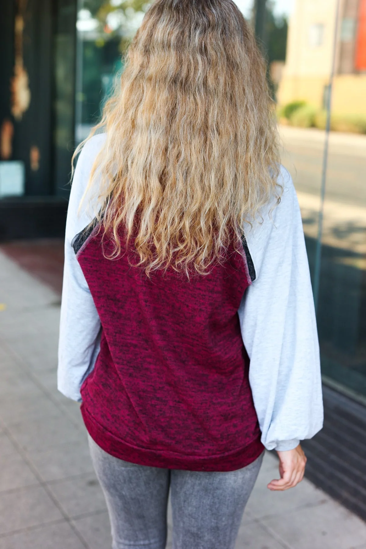 Sigrid | Autumn Vibes color block raglan sweater in gray and burgundy - Image 2