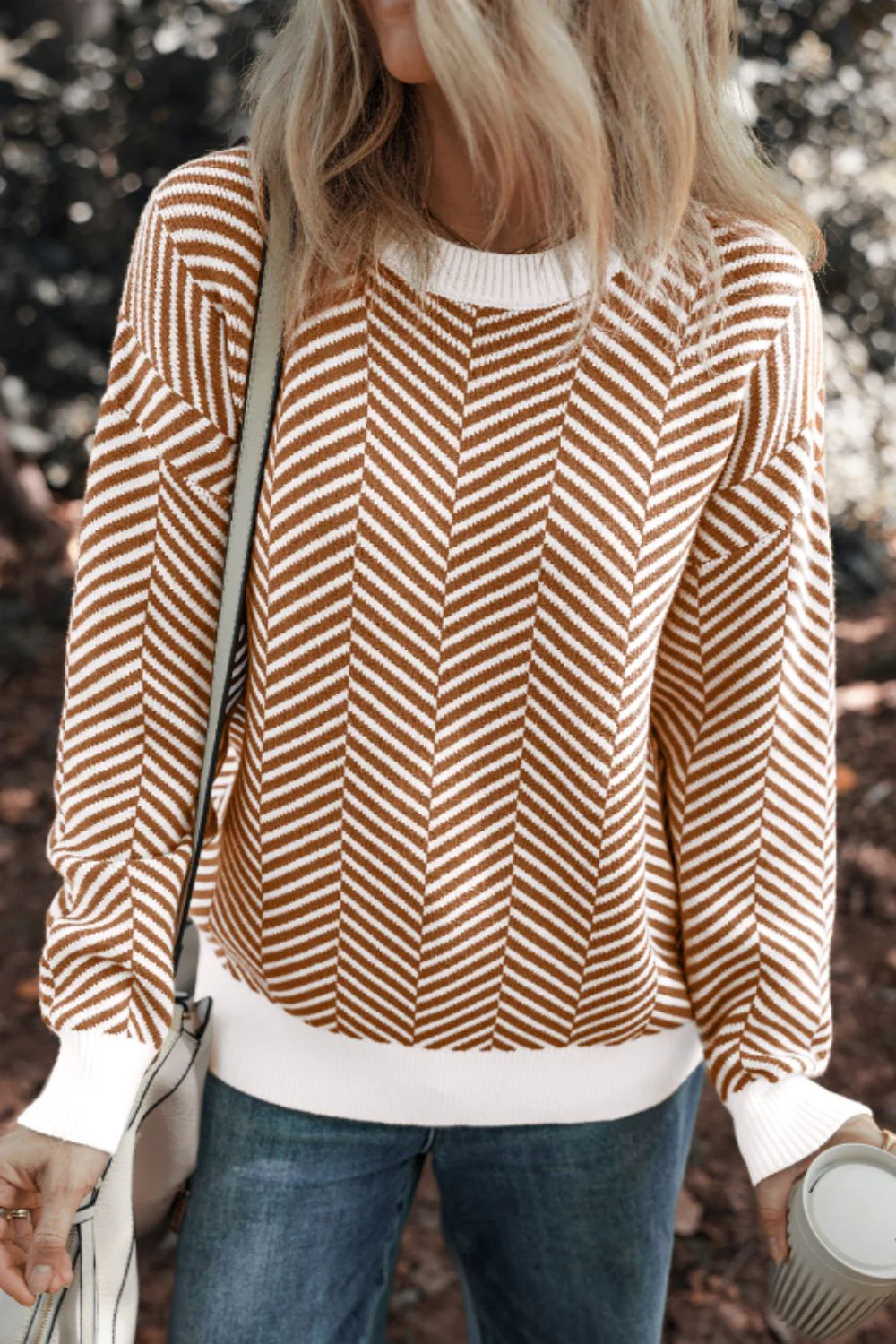 Silvia | Striped long-sleeved sweater with a crew neck