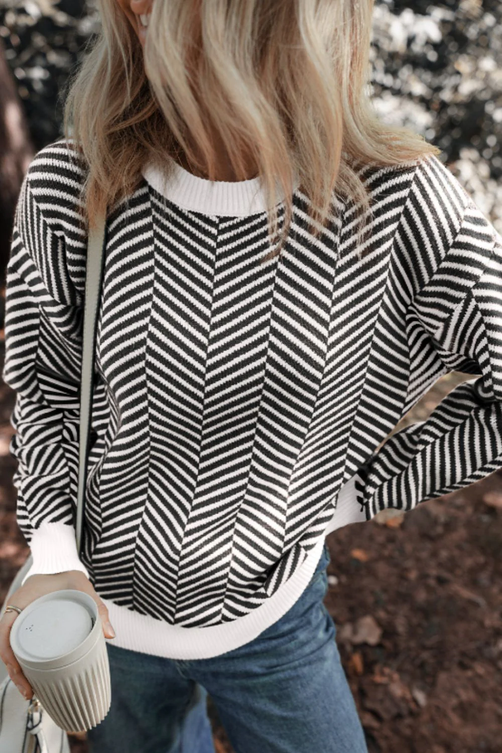 Silvia | Striped long-sleeved sweater with a crew neck - Image 14