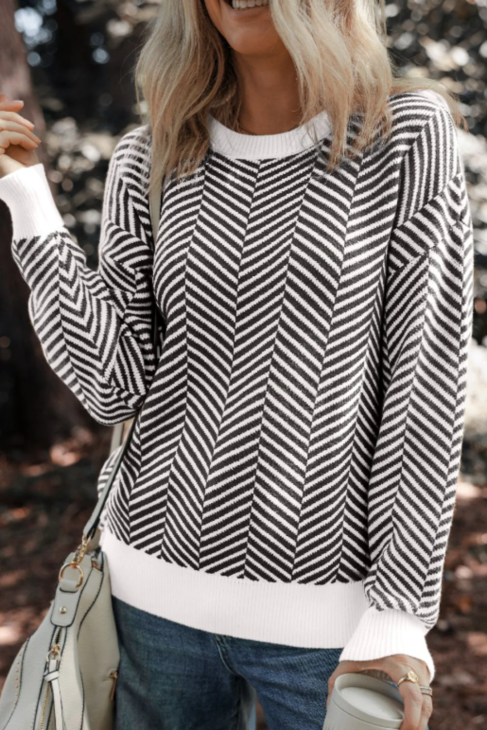 Silvia | Striped long-sleeved sweater with a crew neck - Image 16