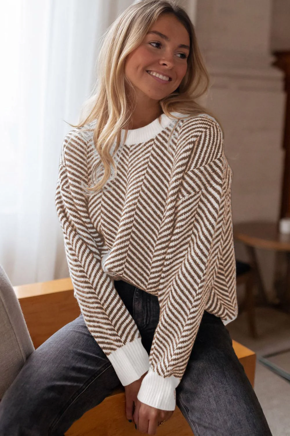 Silvia | Striped long-sleeved sweater with a crew neck - Image 6