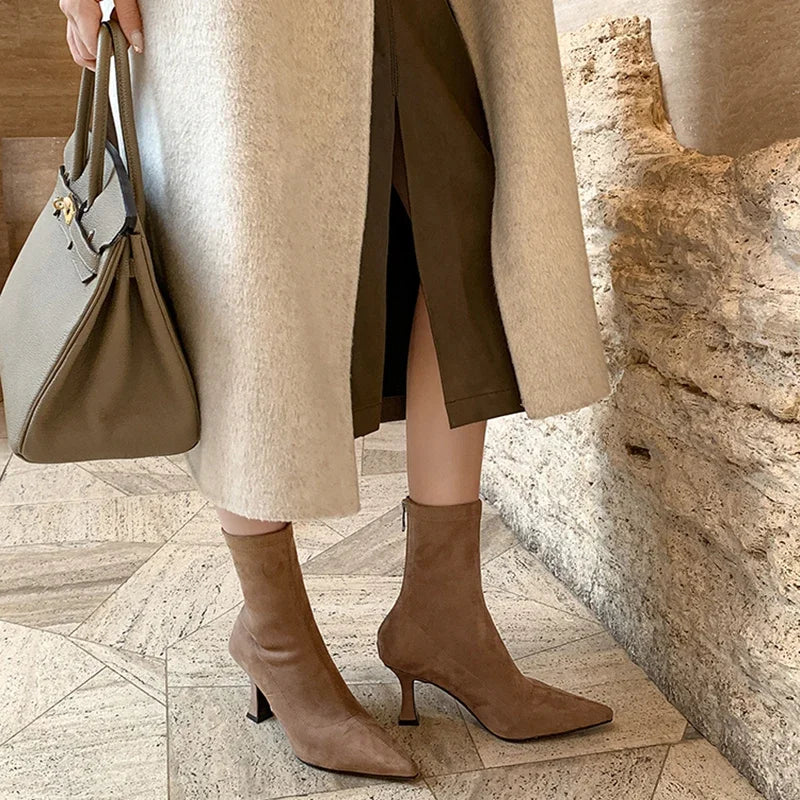 Simona | Women's pointed ankle boots - Image 5