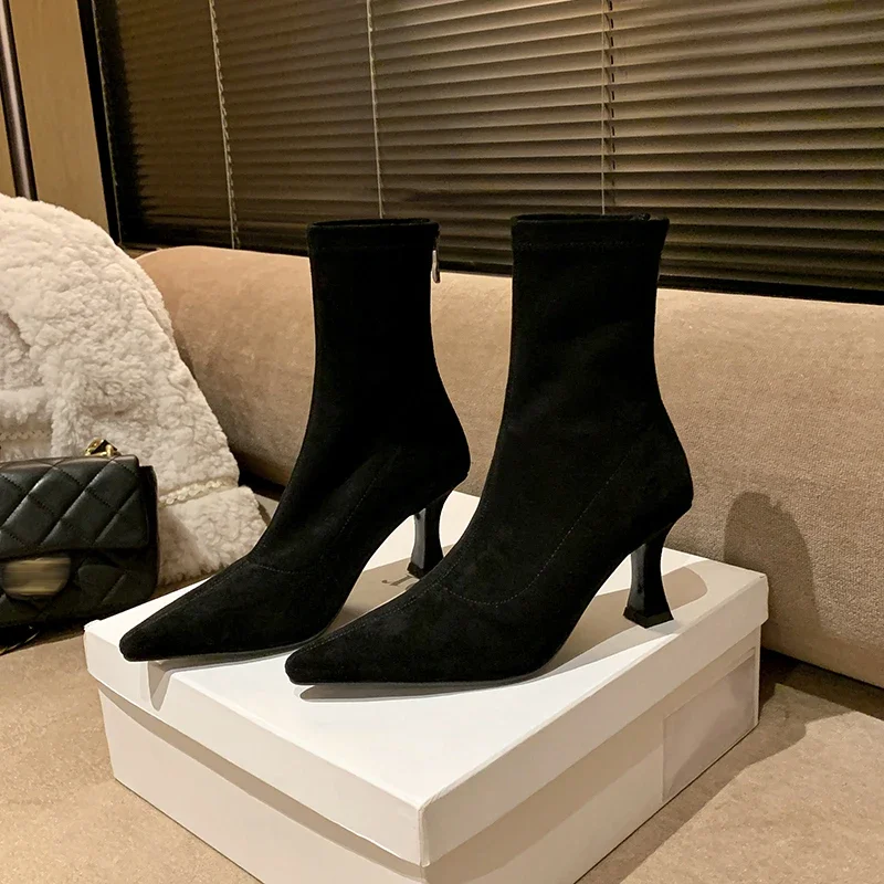 Simona | Women's pointed ankle boots - Image 6