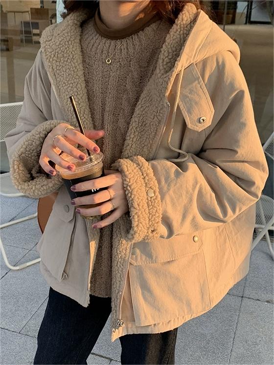 Sofia | Chic and versatile winter coat - Image 3
