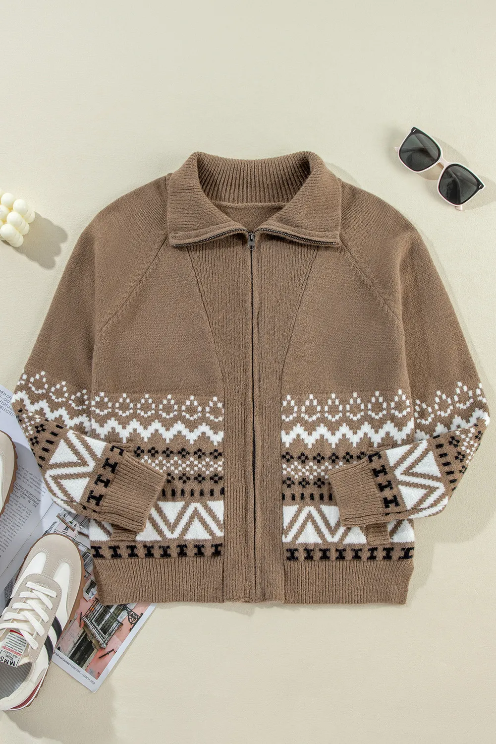 Sofia | Geometric cardigan with long sleeves and zip fastening - Image 3