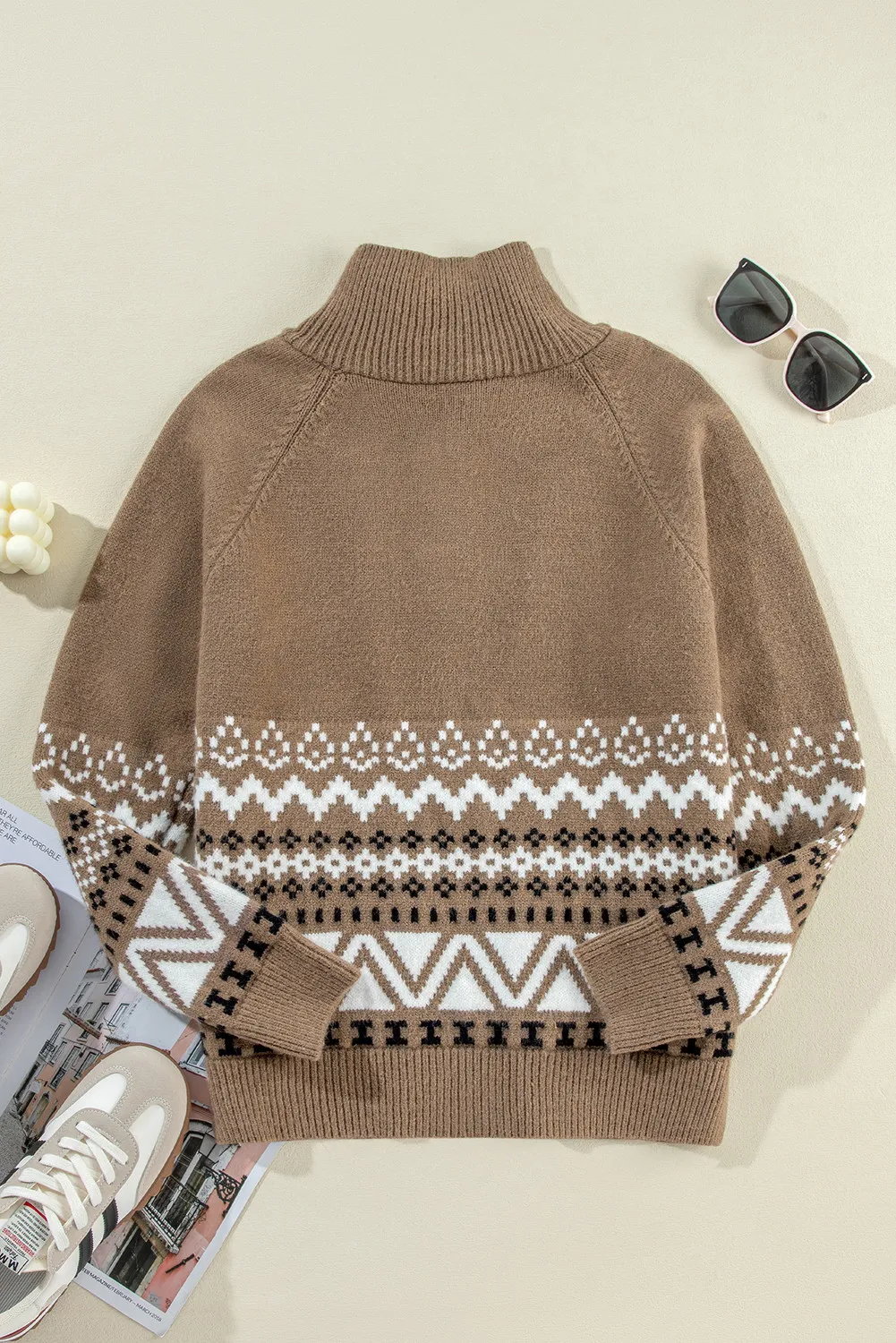 Sofia | Geometric cardigan with long sleeves and zip fastening - Image 4