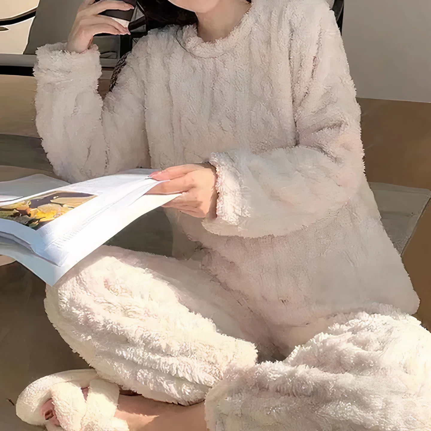 Sofia | Thick velvet pajama set - Image 3