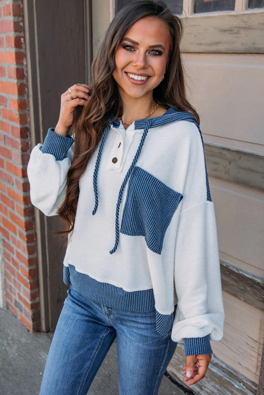 Sol | Elegant and casual winter top