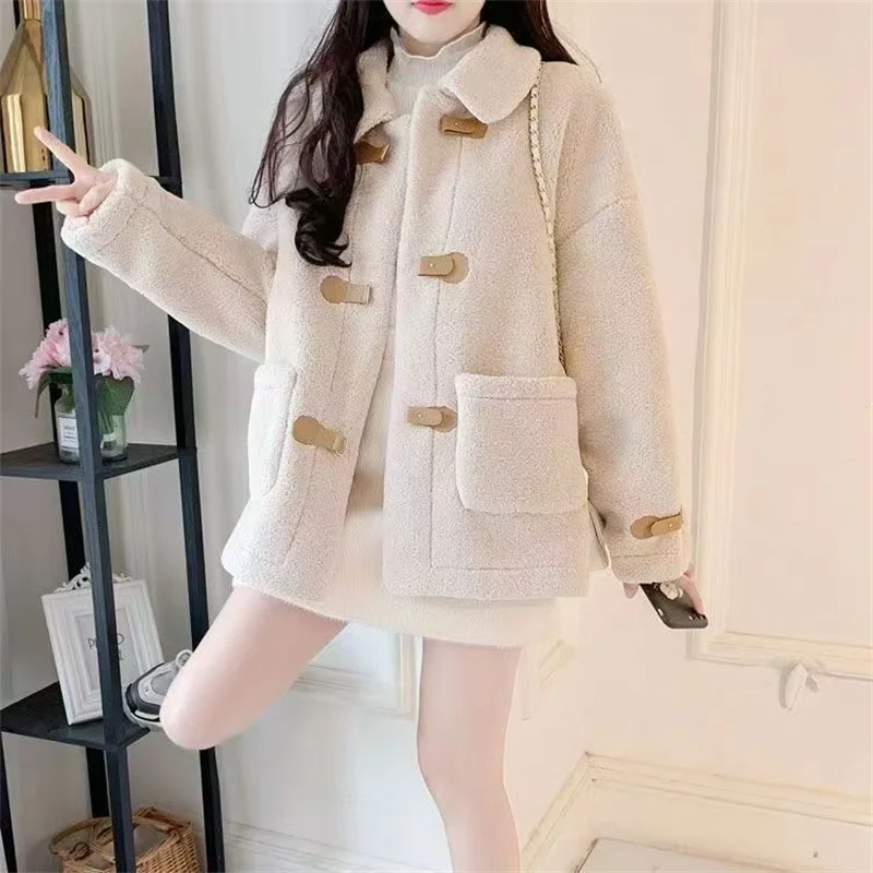 Sonia | Casual short jacket in a lambskin look - Image 5