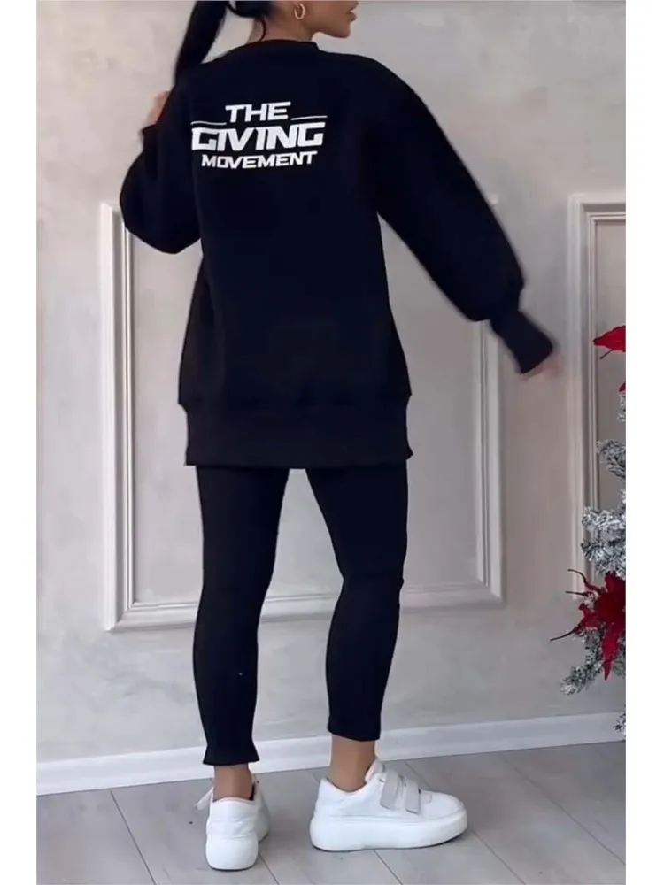 Sonia | Women's winter tracksuit with irregular letter print - Image 6