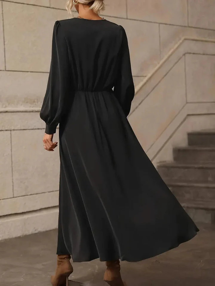 Soraya | Simple and stylish winter dress - Image 3