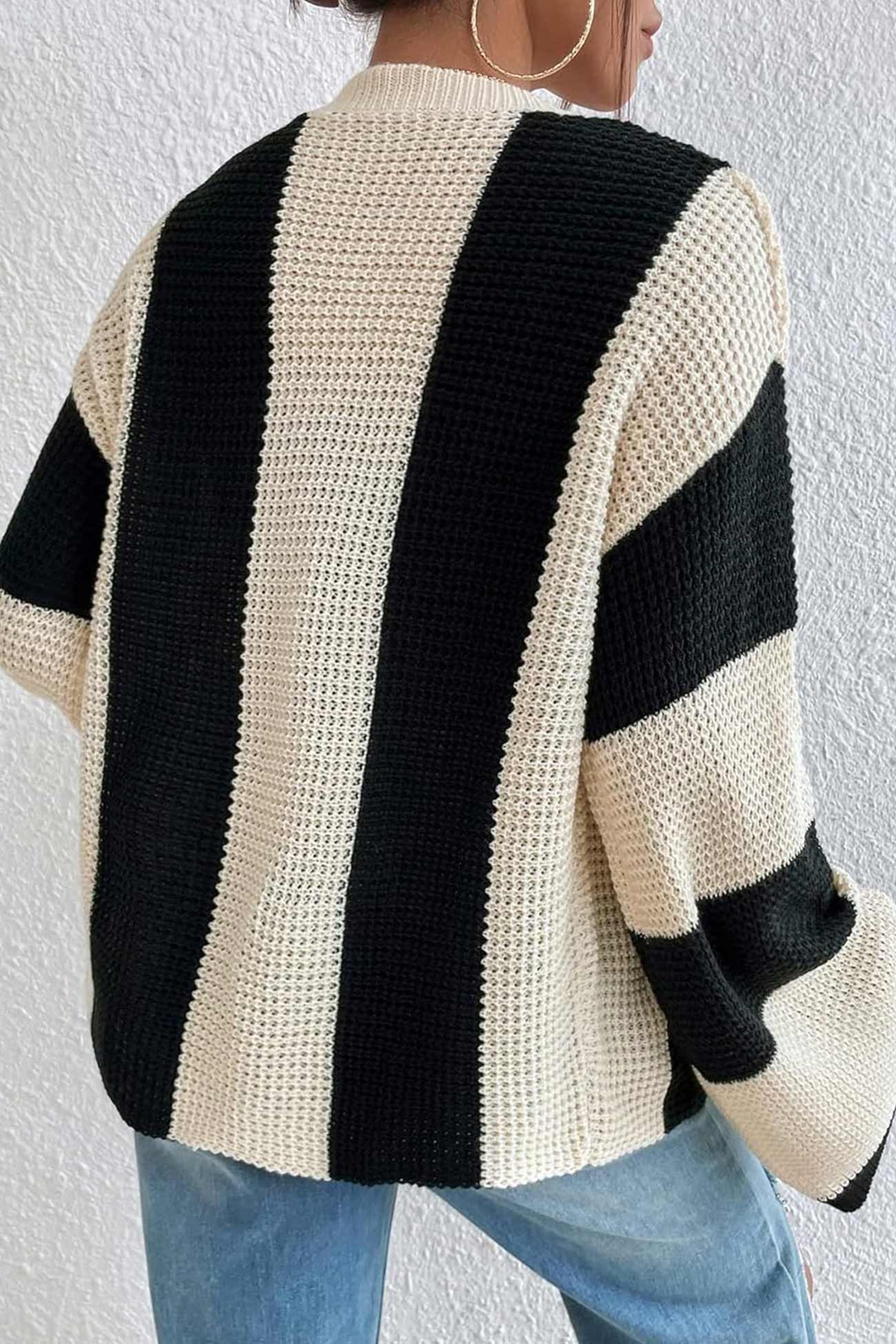 Stefania | Cardigan with contrasting stripes and flared sleeves - Image 3