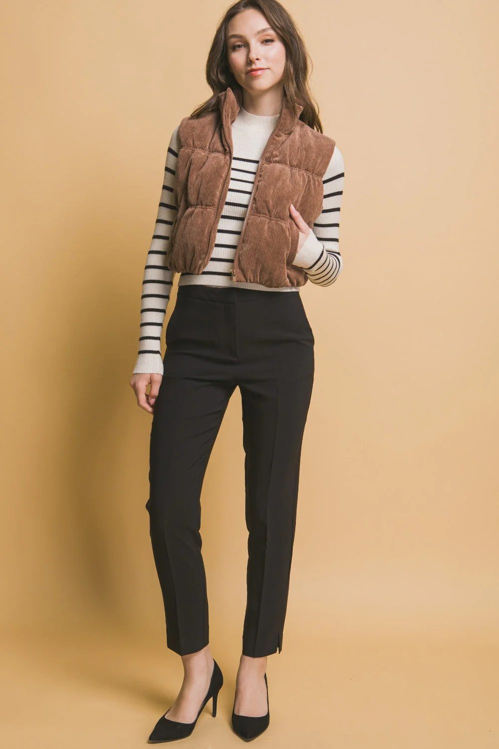Stefanie | Love Tree corduroy puffer vest with zip and pockets - Image 5