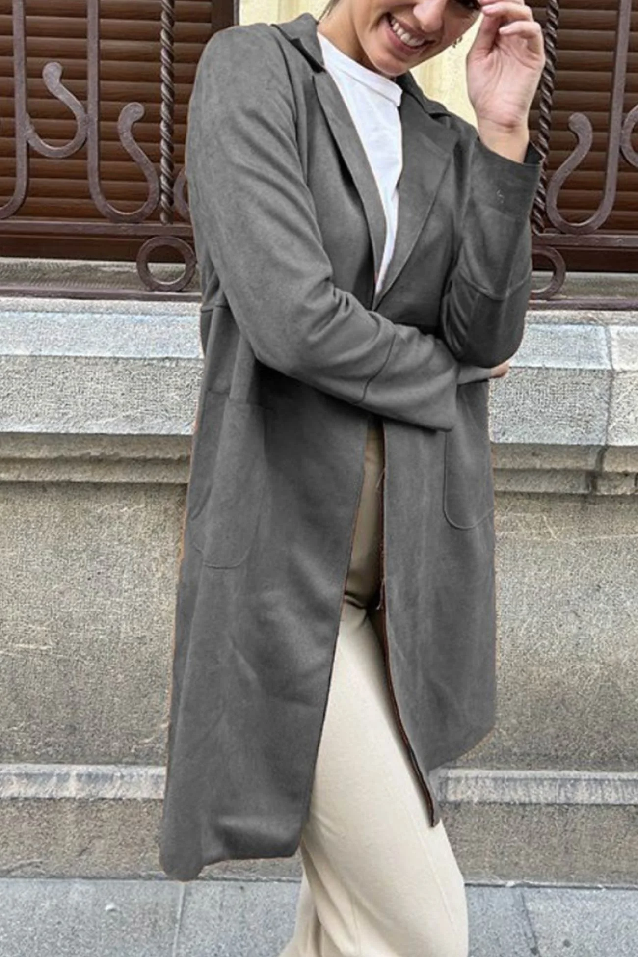 Stefanie | Solid color suede mid-length blazer - Image 5